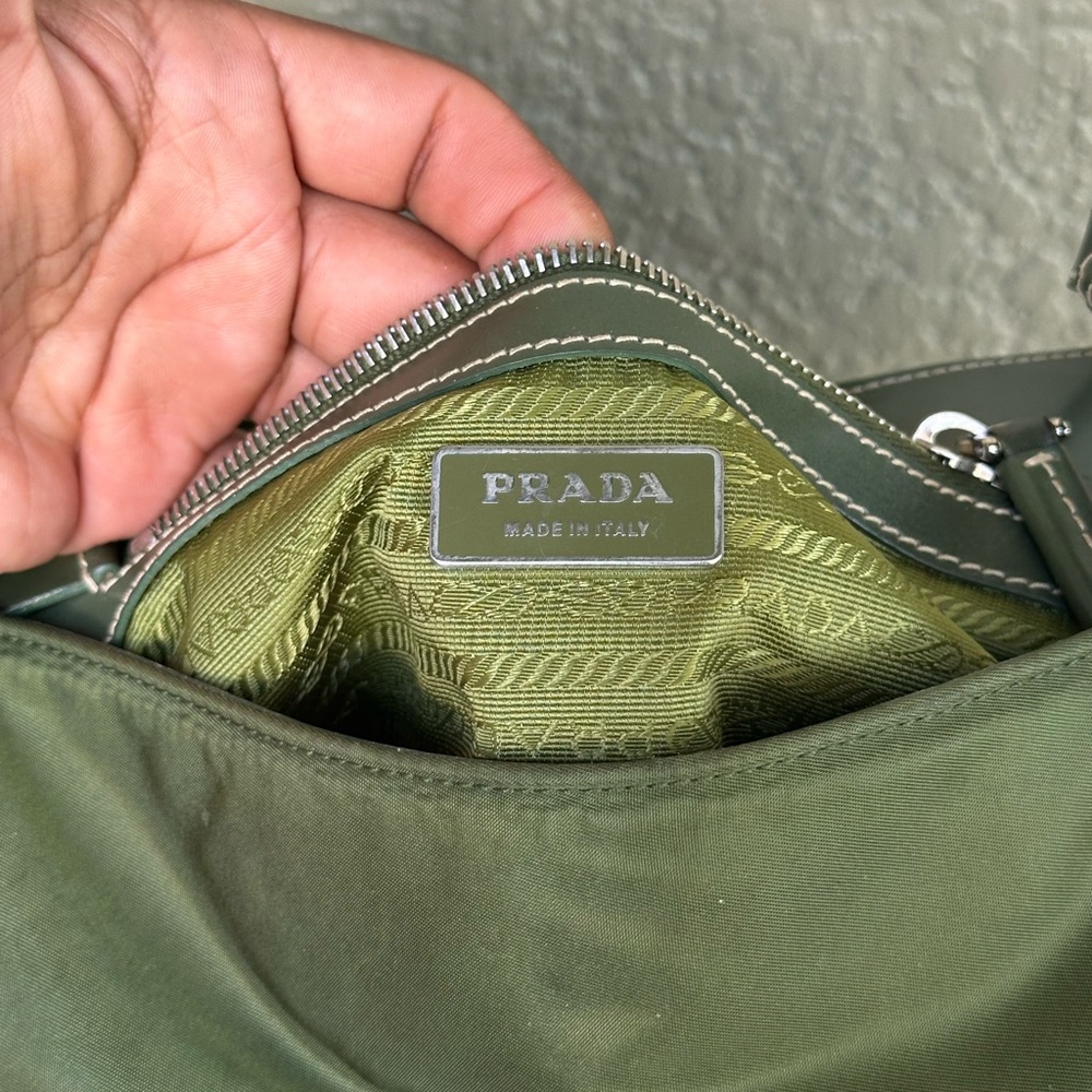 RARE vintage PRADA shoulder bag - Picture 7 of 12